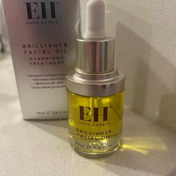 Emma Hardy facial Oil NIB - Picture 6 of 6